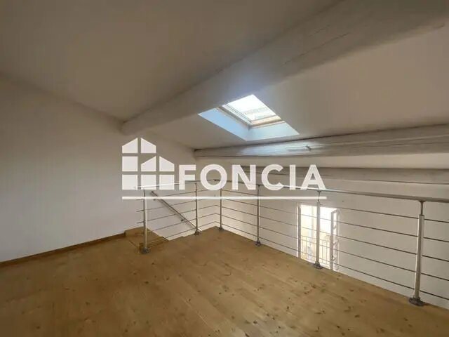 Maison à louer, 32m², Uzès