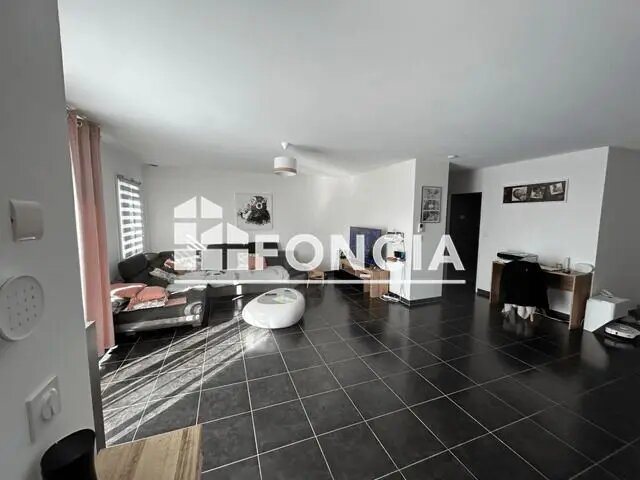 Maison à louer, 118m², Saint-Gervasy