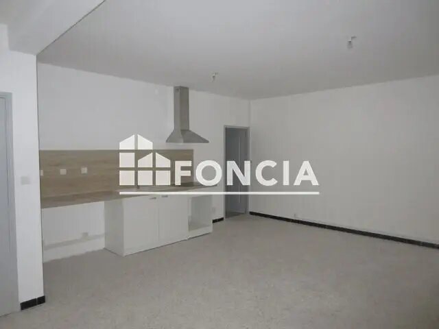 Appartement à louer, 92m², Moussac