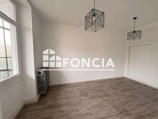 Appartement à louer, 50m², Nîmes