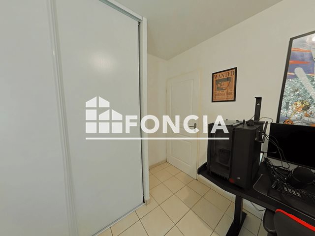 Appartement à louer, 69m², Rodilhan