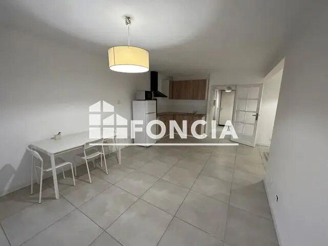Appartement à louer, 38m², Nîmes