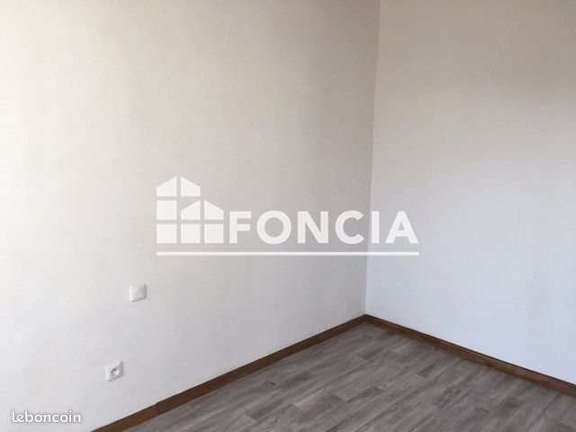 Appartement à louer, 43m², Nîmes