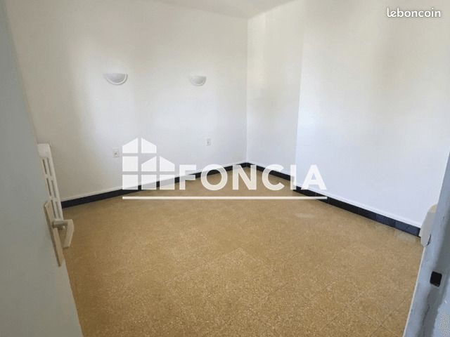 Appartement à louer, 61m², Sète