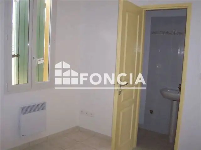 Appartement à louer, 35m², Bezouce