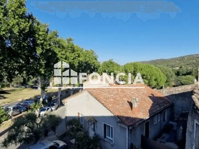 Appartement à louer, 41m², Collias
