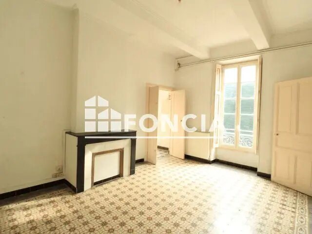 Appartement à louer, 106m², Nîmes