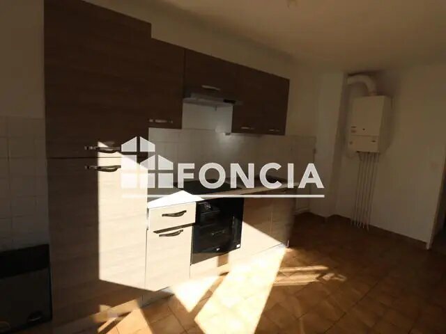 Appartement à louer, 66m², Nîmes
