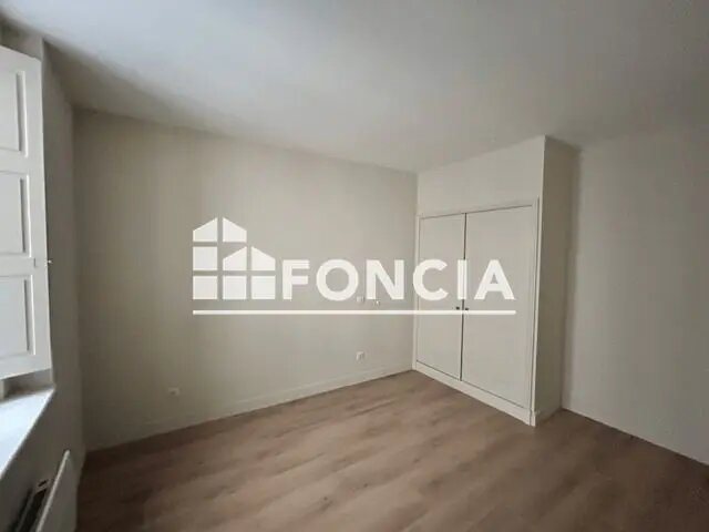 Appartement à louer, 47m², Nîmes