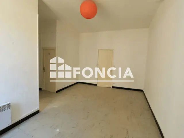 Appartement à louer, 35m², Nîmes