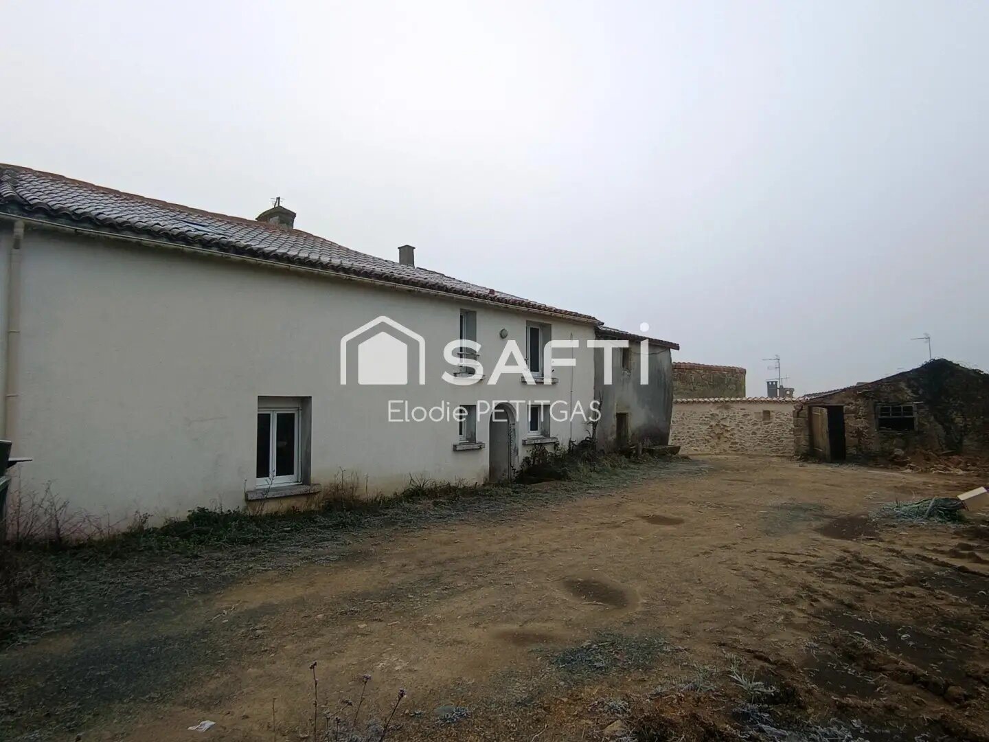 Maison à vendre, 120m², Mervent