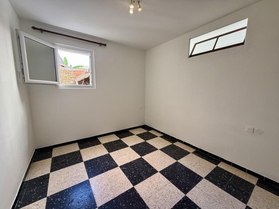 Appartement à louer, 48m², Garons