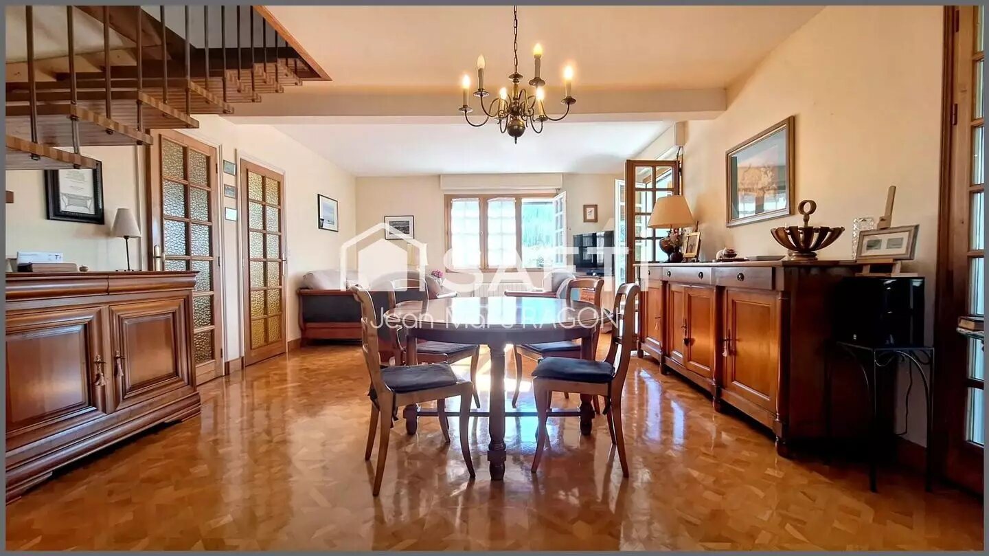 Maison à vendre, 134m², Pocé-les-Bois