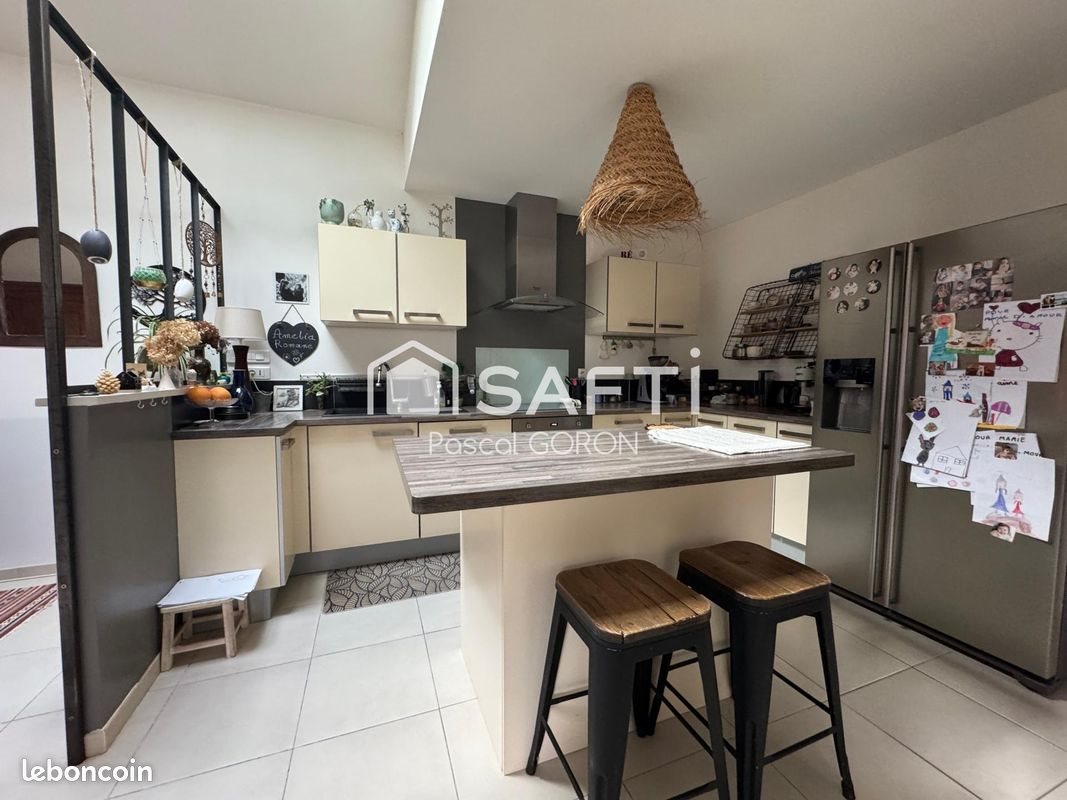 Maison à vendre, 152m², Marsilly