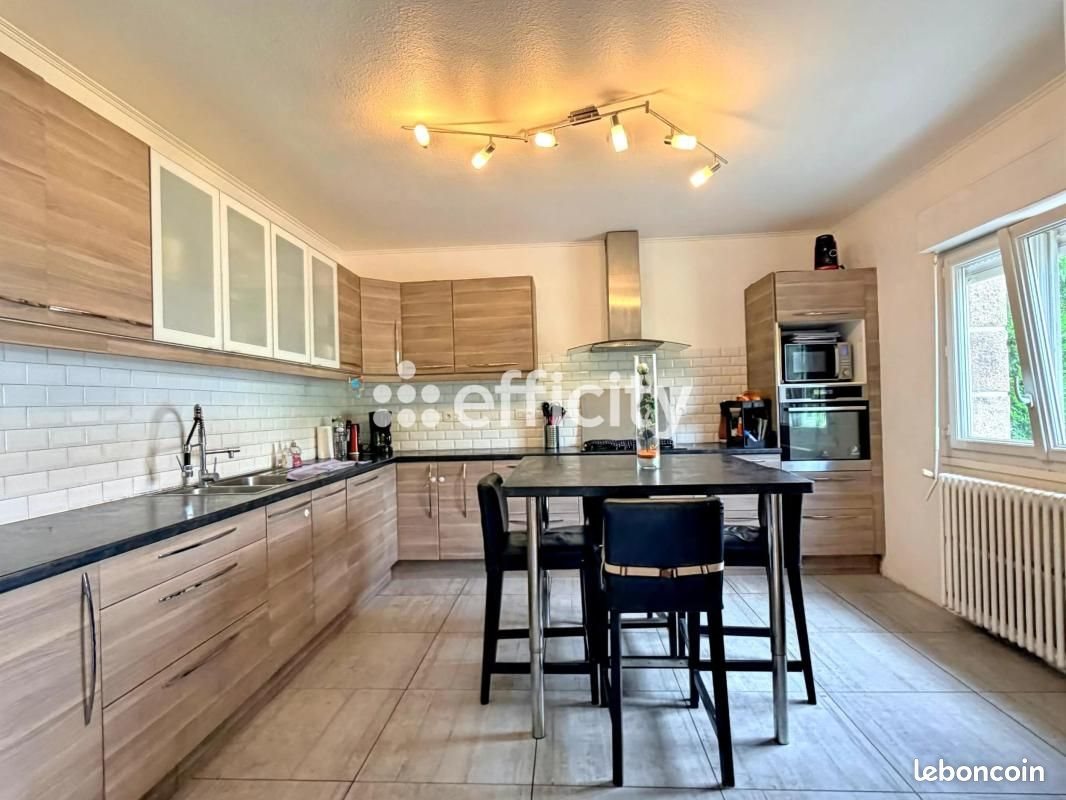 Maison à vendre, 120m², Sizun