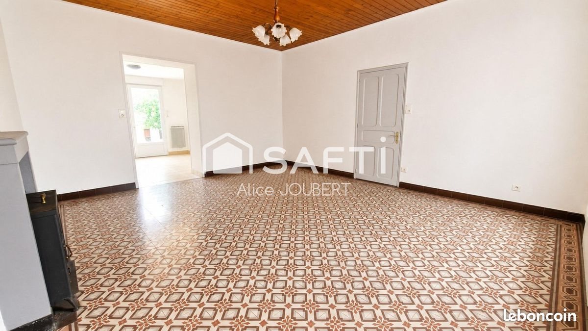 Maison à vendre, 102m², Grosbreuil