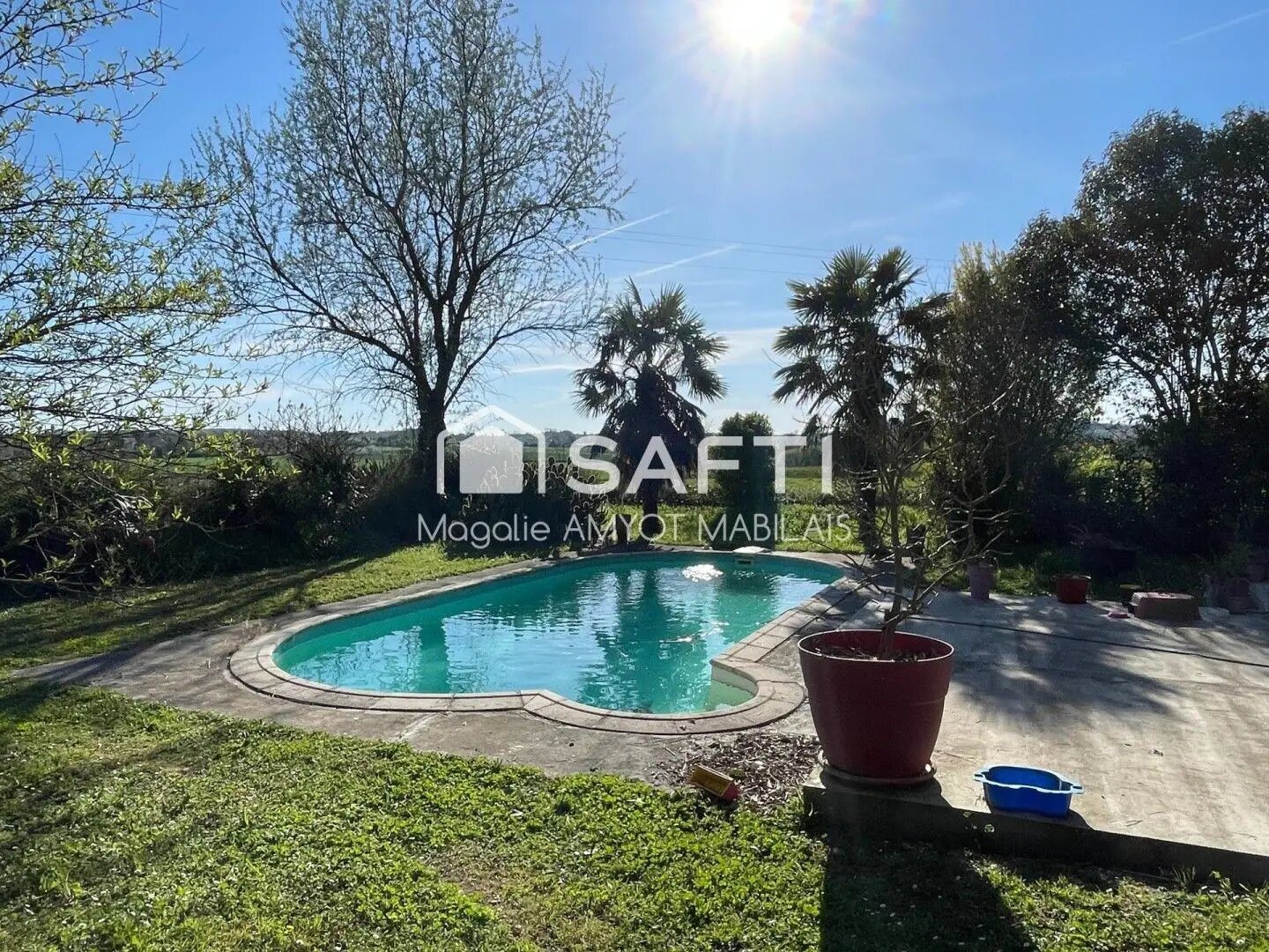 Maison à vendre, 370m², Barbezieux-Saint-Hilaire
