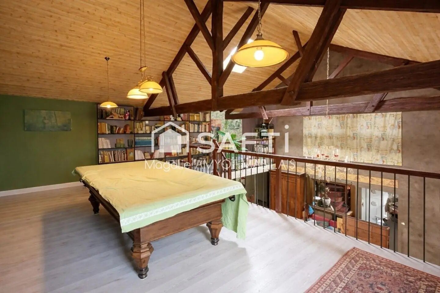 Maison à vendre, 370m², Barbezieux-Saint-Hilaire