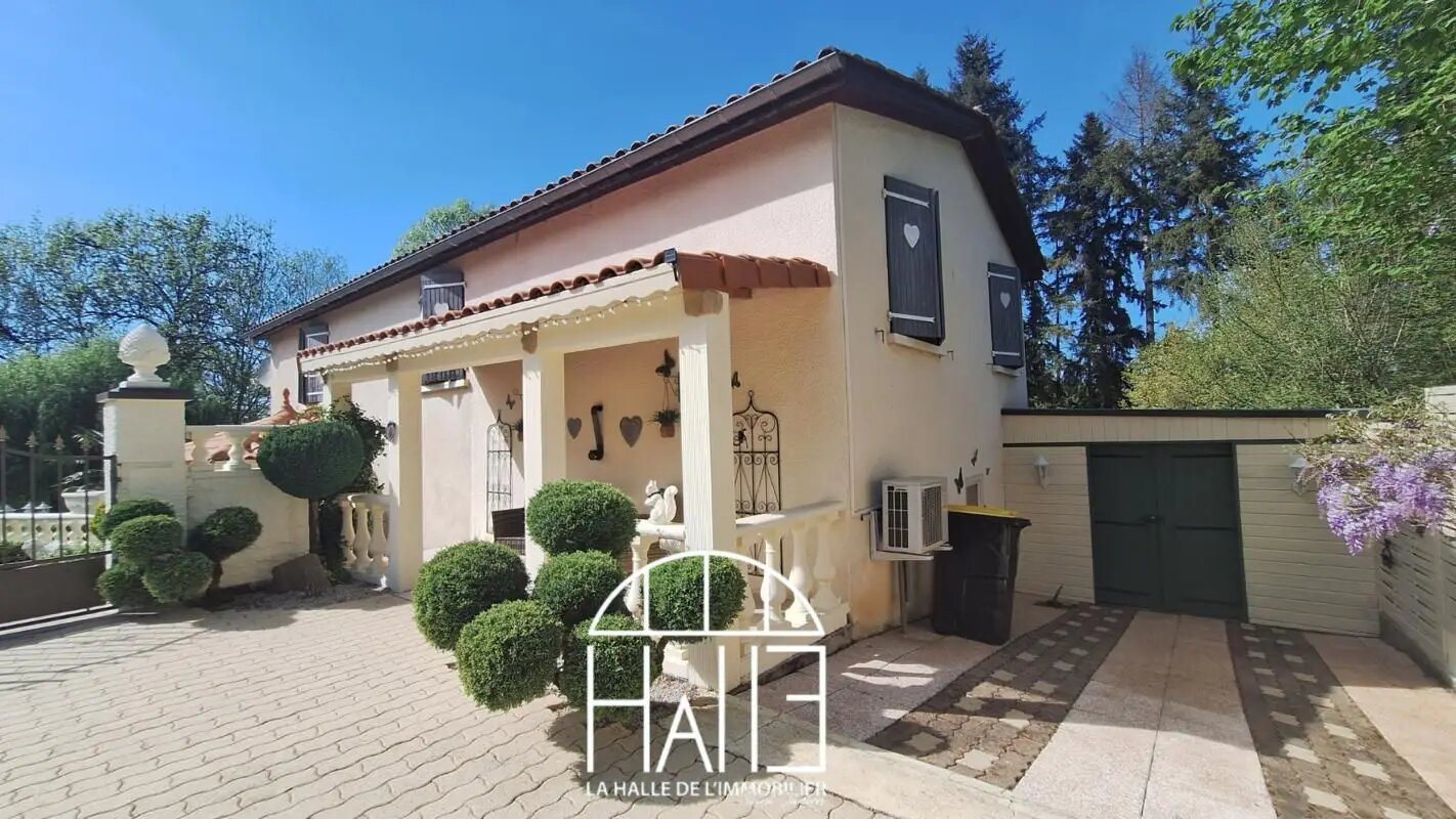 Maison à vendre, 146m², Chassenon