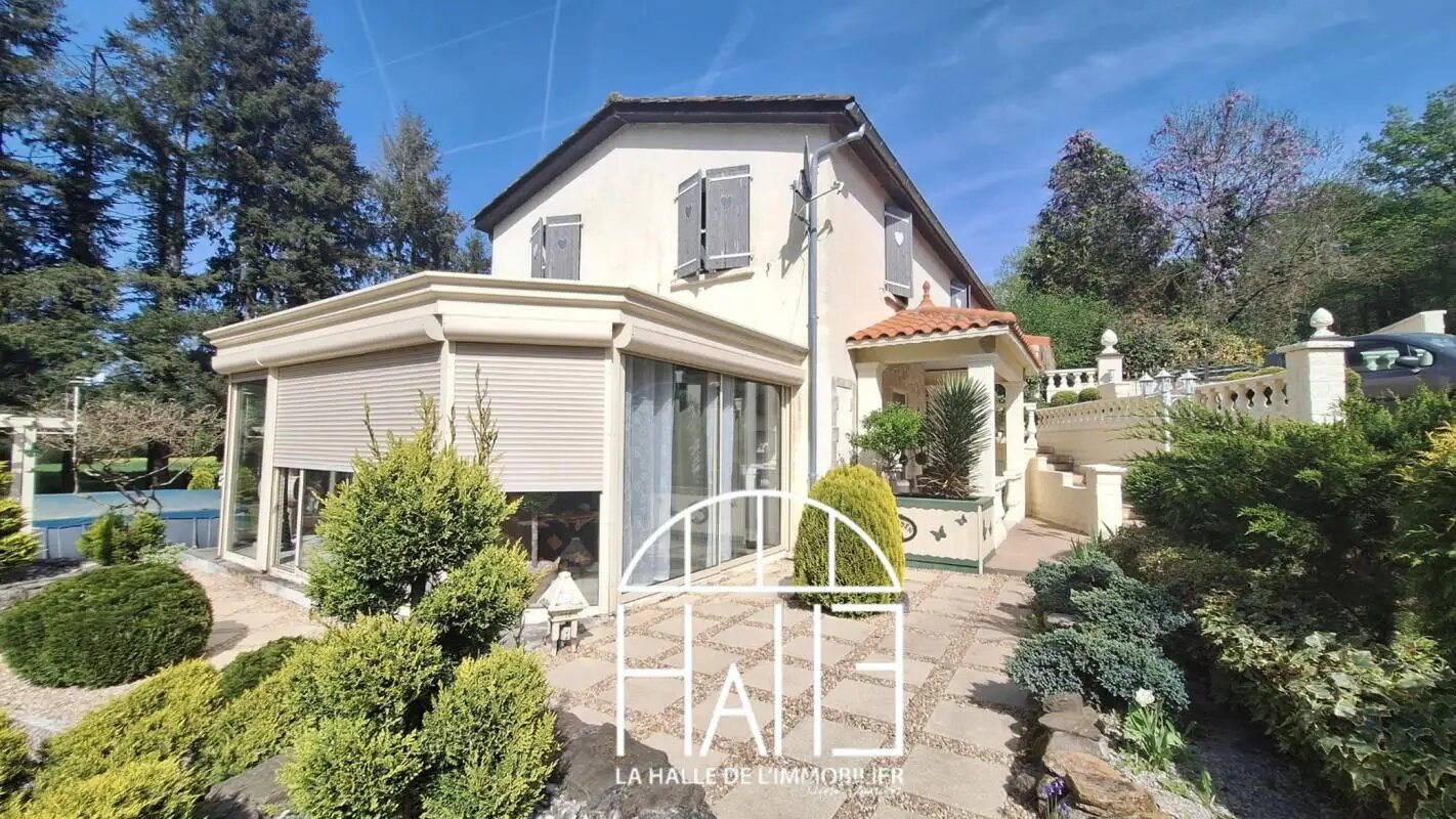 Maison à vendre, 146m², Chassenon