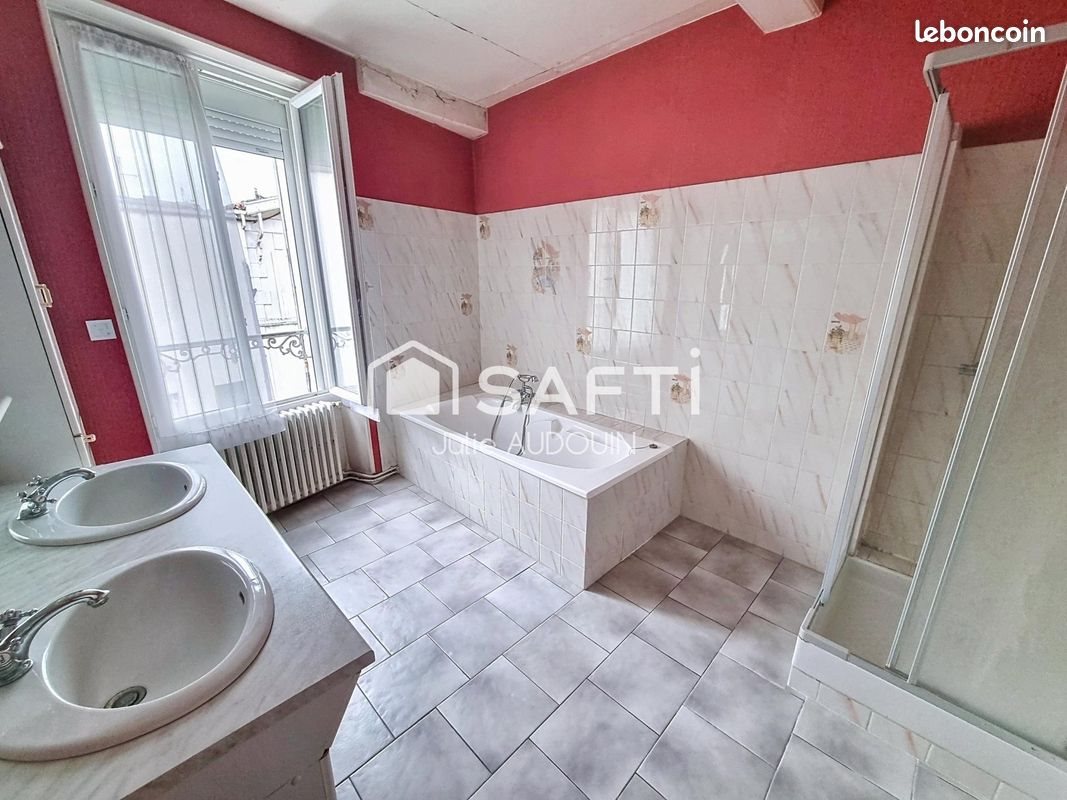 Maison à vendre, 147m², Matha