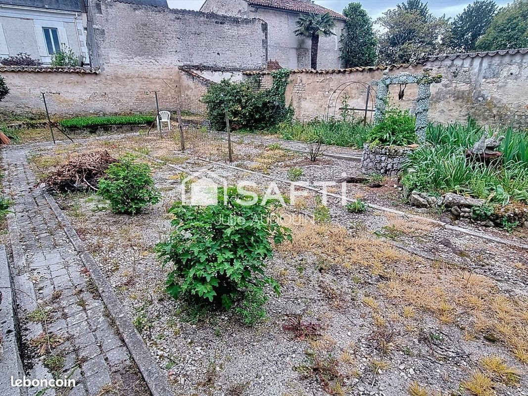 Maison à vendre, 147m², Matha