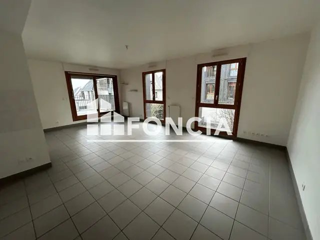 Appartement à louer, 107m², Caen