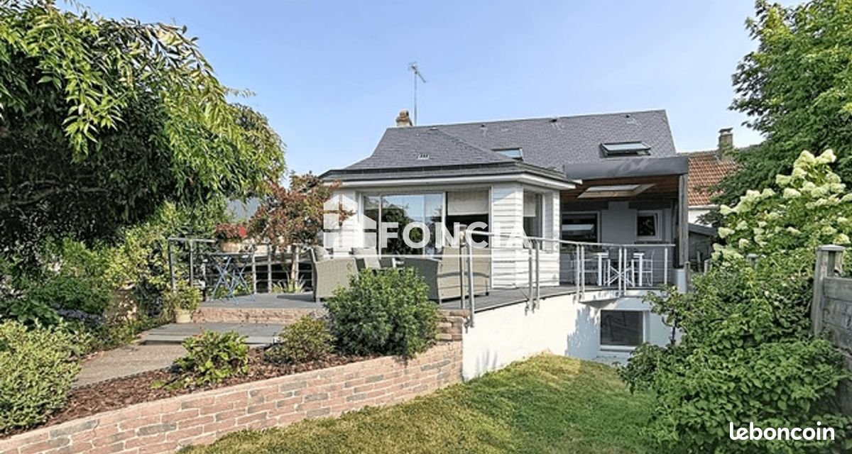 Maison à louer, 166m², Messei