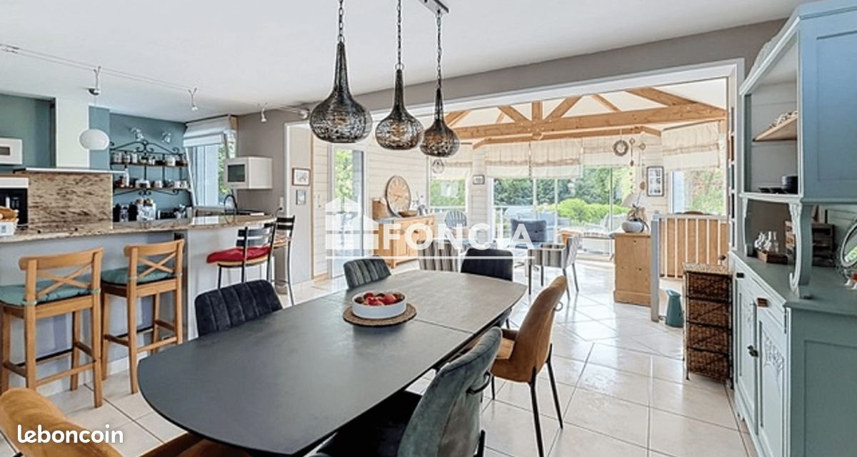 Maison à louer, 166m², Messei