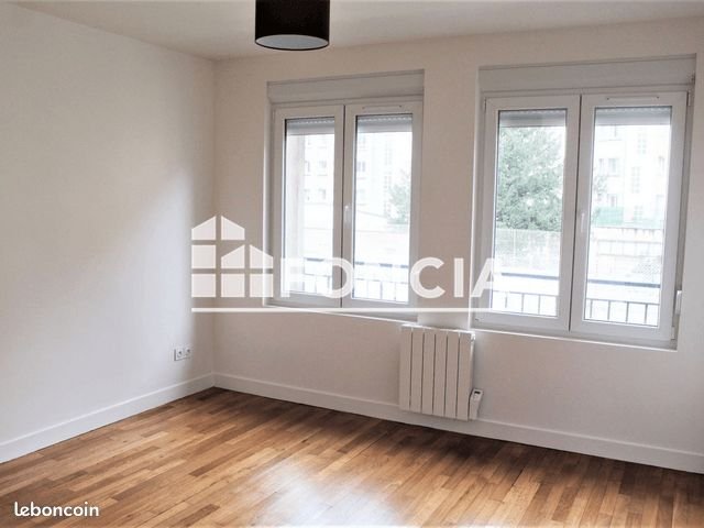 Appartement à louer, 78m², Flers