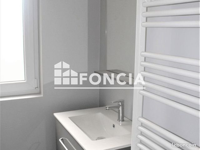 Appartement à louer, 78m², Flers