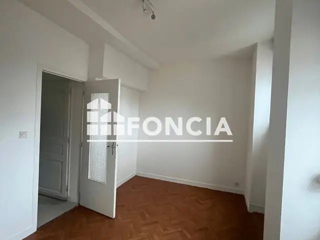 Appartement à louer, 32m², Tinchebray