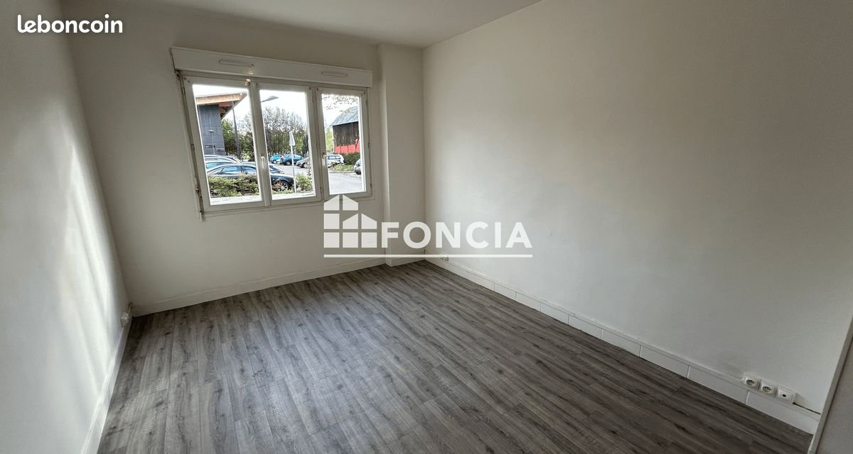 Appartement à louer, 65m², Livarot
