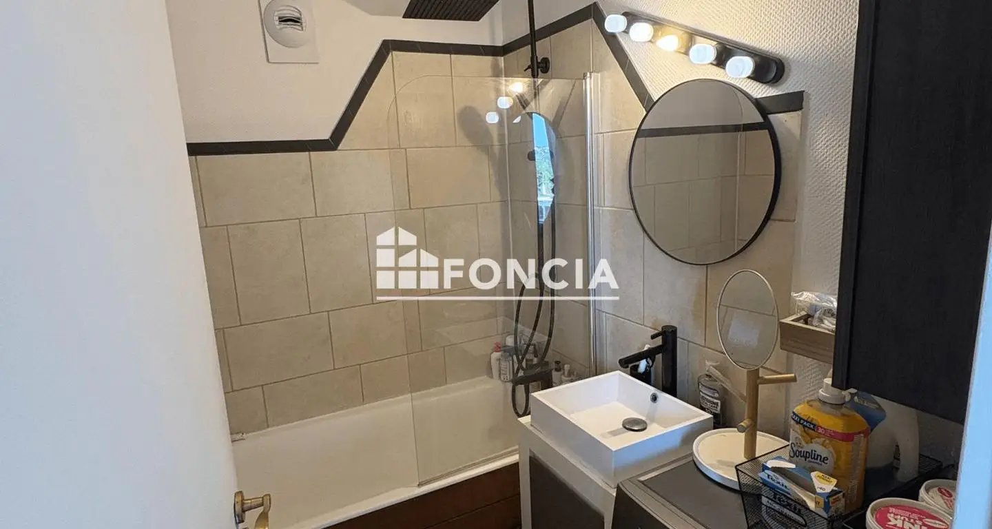 Appartement à louer, 49m², Caen