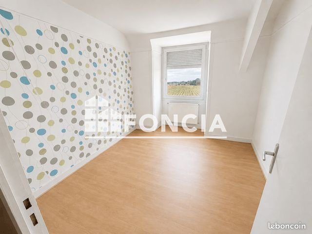 Maison à louer, 98m², Saint-Georges-des-Groseillers