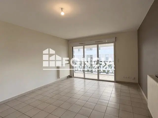 Appartement à louer, 81m², Hérouville-Saint-Clair