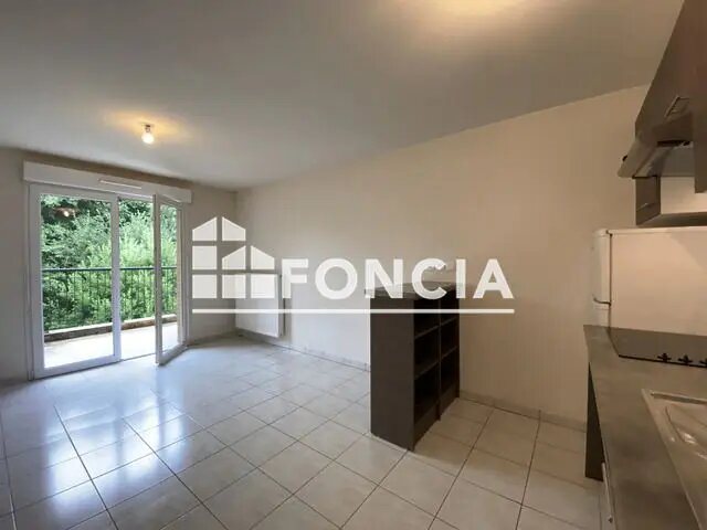 Appartement à louer, 57m², La Rivière-Saint-Sauveur
