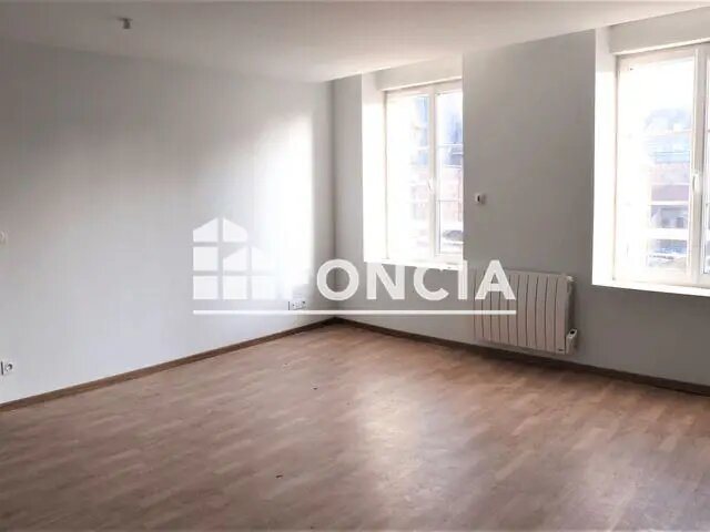 Appartement à louer, 67m², Flers