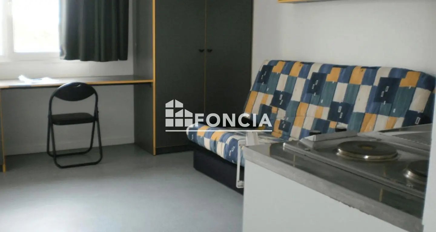 Appartement à louer, 18m², Caen