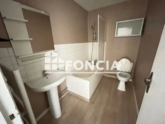 Appartement à louer, 45m², Flers