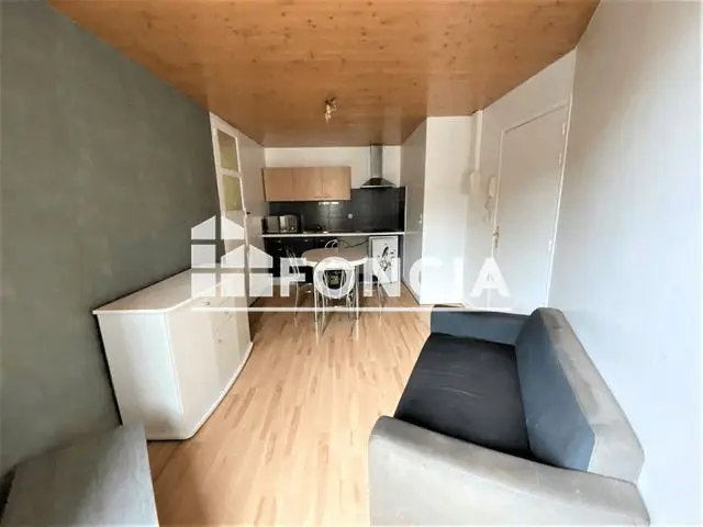 Appartement à louer, 25m², Flers