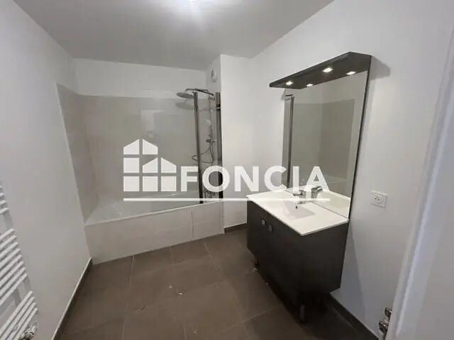 Appartement à louer, 68m², Louviers