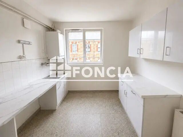 Appartement à louer, 70m², Flers