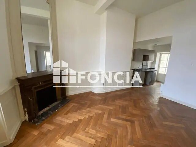 Appartement à louer, 24m², Agen