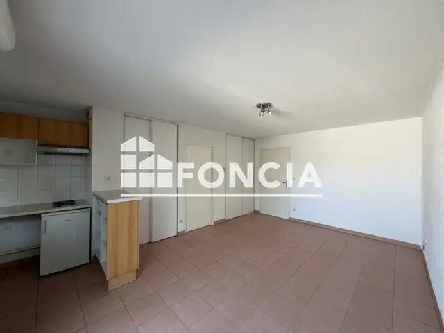 Appartement à louer, 39m², Saint-Juéry