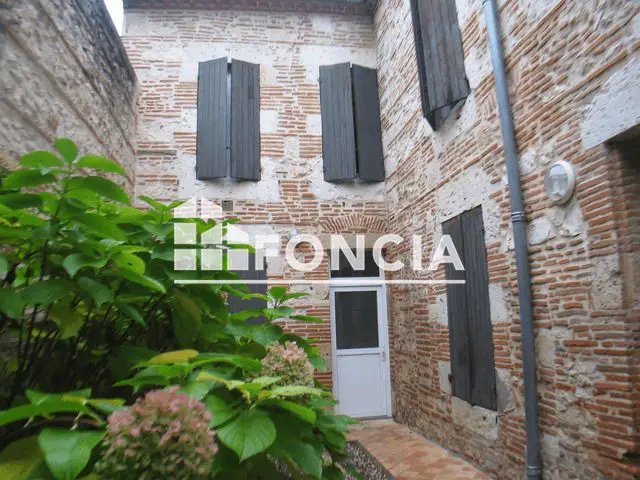 Appartement à louer, 27m², Agen