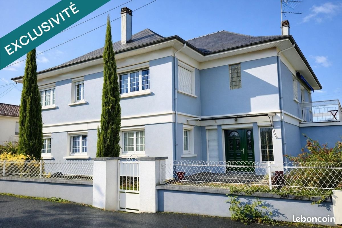 Maison à vendre, 235m², Oloron-Sainte-Marie
