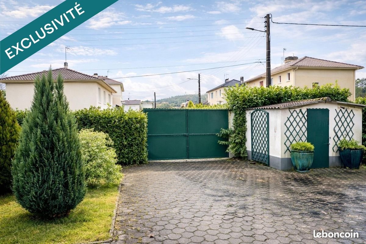 Maison à vendre, 235m², Oloron-Sainte-Marie
