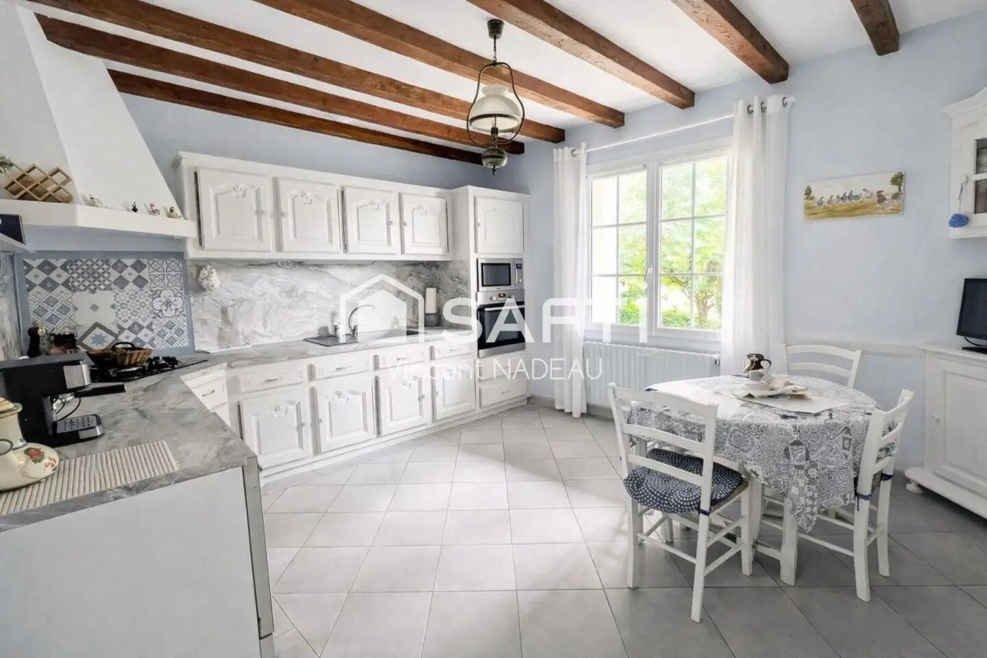 Maison à vendre, 194m², Montmoreau-Saint-Cybard
