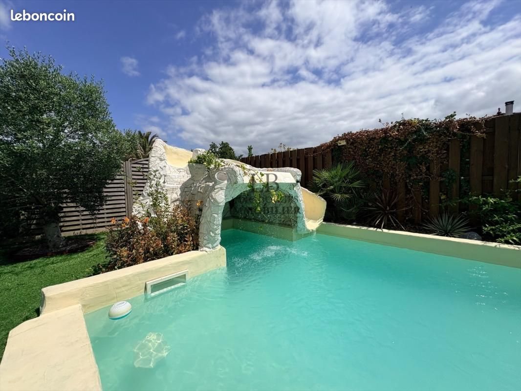 Maison à vendre, 300m², Saint-Martin-de-Seignanx